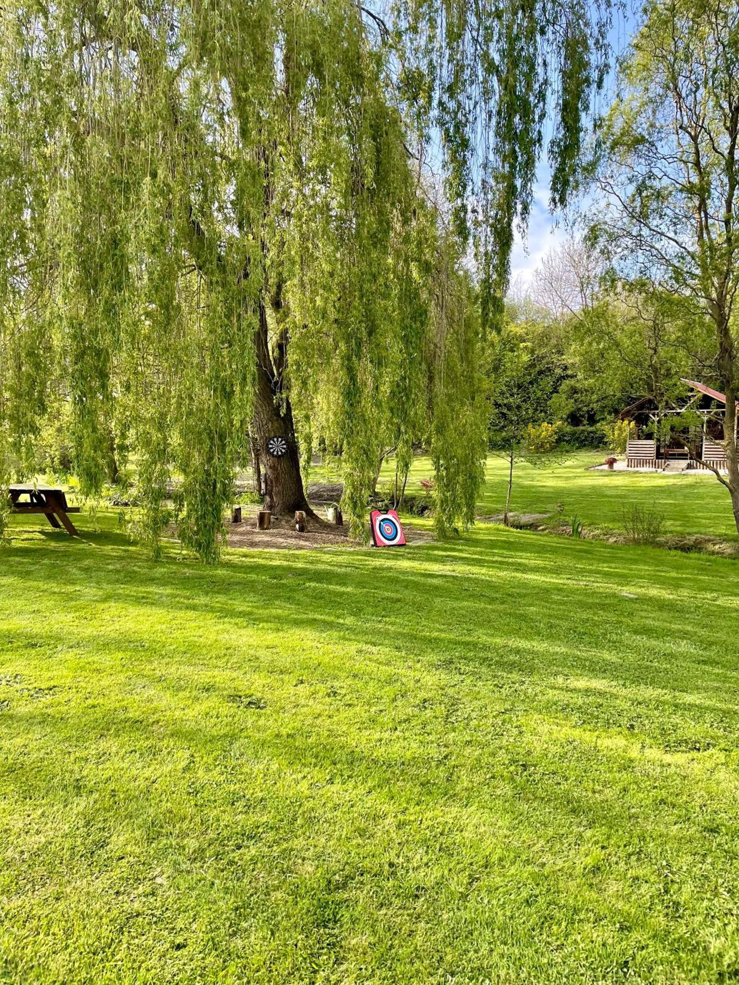 La Paix, Chalet De Charme Dans Le Bocage Normand Condé-sur-Noireau Exteriör bild