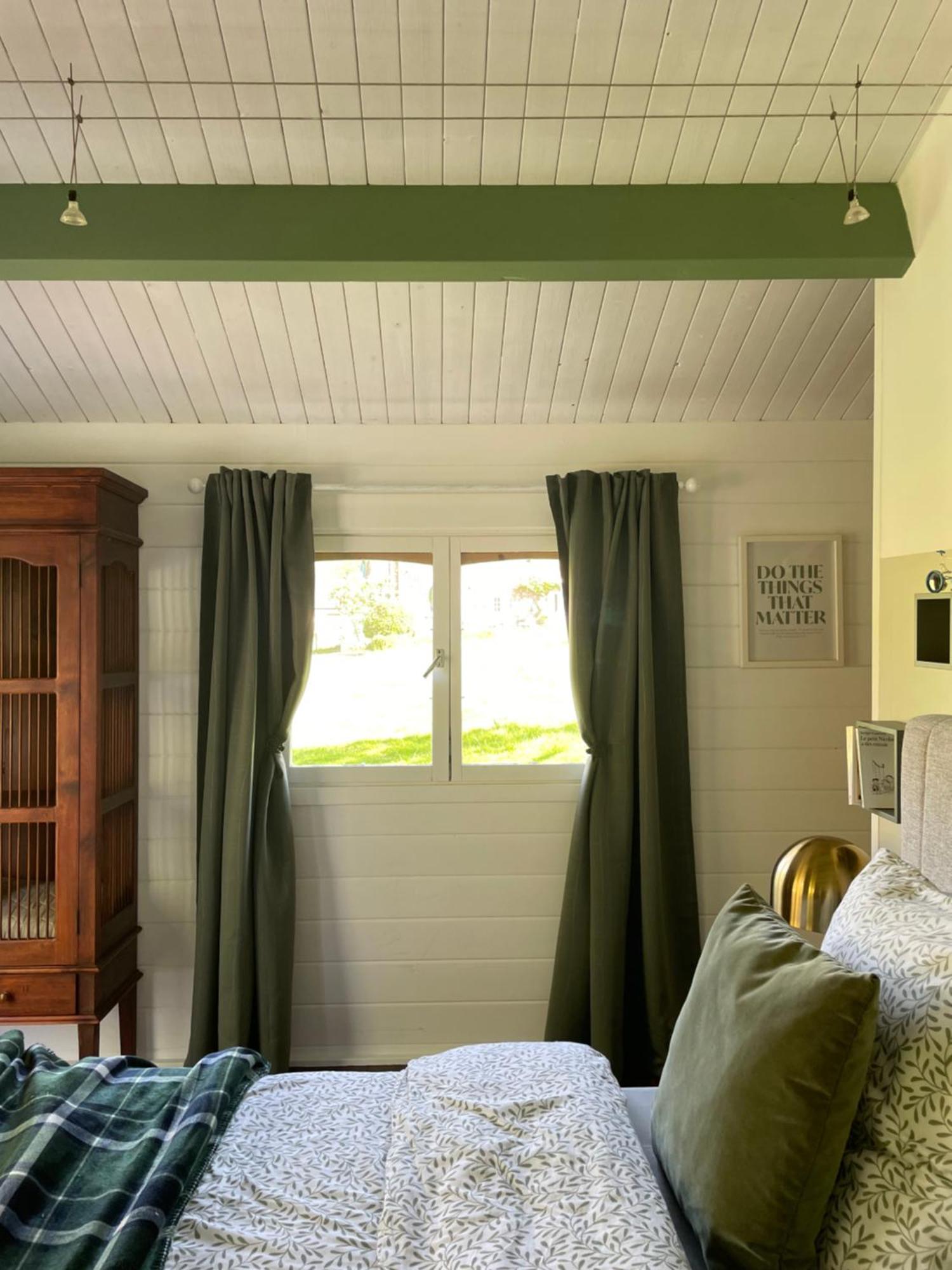 La Paix, Chalet De Charme Dans Le Bocage Normand Condé-sur-Noireau Exteriör bild