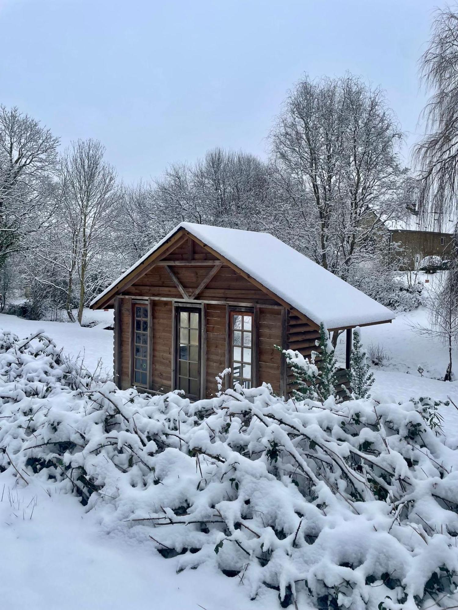 La Paix, Chalet De Charme Dans Le Bocage Normand Condé-sur-Noireau Exteriör bild