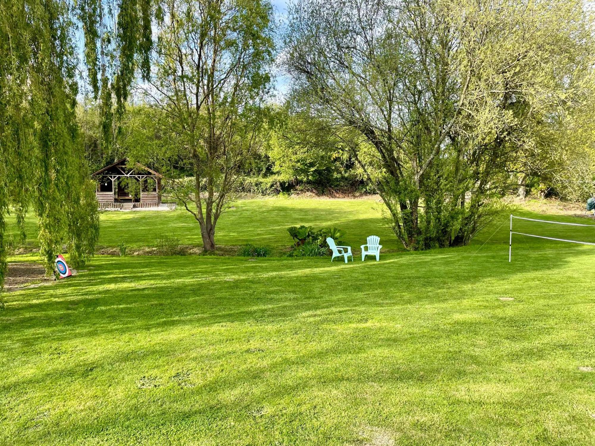 La Paix, Chalet De Charme Dans Le Bocage Normand Condé-sur-Noireau Exteriör bild